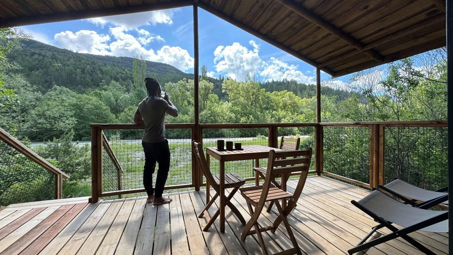Camping L'Ondine De Provence La Motte-Chalancon