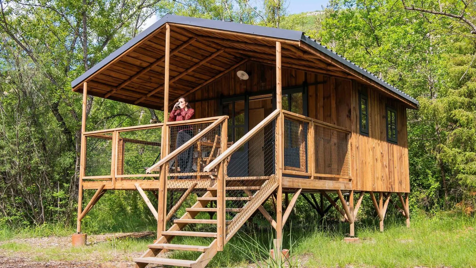 Camping L'Ondine De Provence La Motte-Chalancon