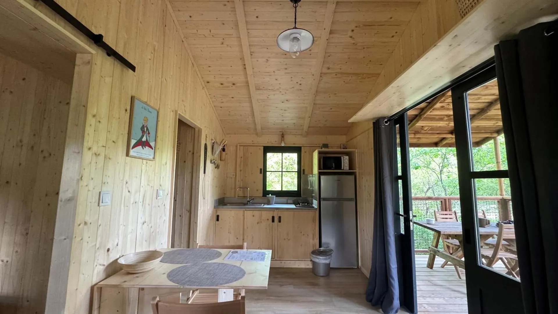 Camping L'Ondine De Provence La Motte-Chalancon