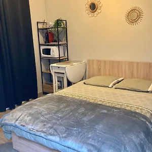 appartement-calme-et-bien-situ.midi-pyreneeshotels.com/